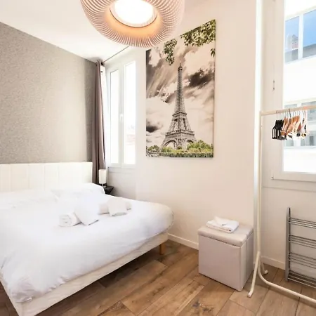 Hyper Centre, Croisette, Plages Et Palais A Pied - Hyper Centre, Croisette, Plages Et Palais A Pied Mae-2333